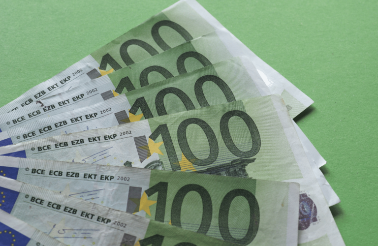 gagner 100 euros par jour